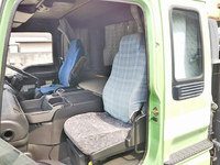 いすゞギガセルフローダー大型（10t）[写真31]