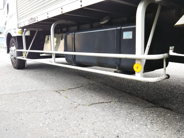 三菱ふそうファイターアルミバン中型（4t）[写真19]