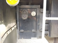 三菱ふそうファイターアルミバン中型（4t）[写真22]