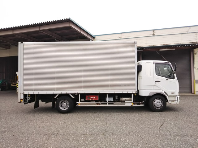 三菱ふそうファイターアルミバン中型（4t）[写真06]