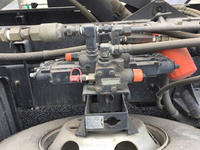 UDトラックスコンドルローダーダンプ中型（4t）[写真19]