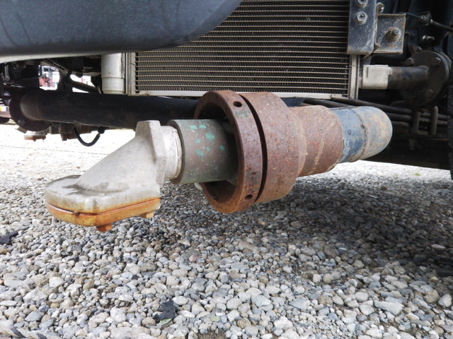 いすゞエルフ散水車小型（2t・3t）[写真17]