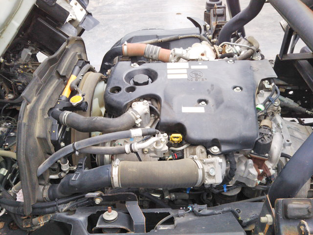 いすゞエルフ散水車小型（2t・3t）[写真23]