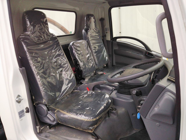 いすゞエルフ散水車小型（2t・3t）[写真28]