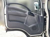 いすゞエルフ冷凍車（冷蔵車）小型（2t・3t）[写真26]