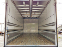 三菱ふそうファイターアルミウイング中型（4t）[写真11]