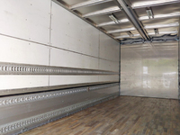 三菱ふそうファイターアルミウイング中型（4t）[写真13]