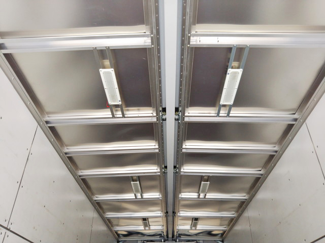 三菱ふそうファイターアルミウイング中型（4t）[写真15]