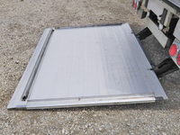 三菱ふそうファイターアルミウイング中型（4t）[写真19]