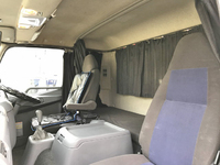 三菱ふそうファイターアルミウイング中型（4t）[写真34]