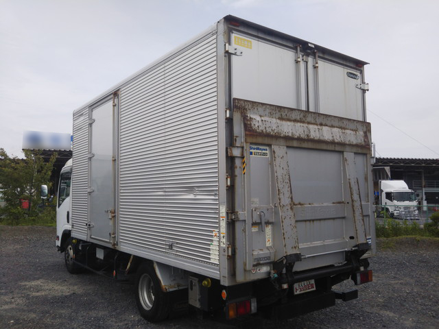 マツダタイタンアルミバン小型（2t・3t）[写真04]