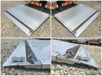 いすゞフォワードアルミウイング中型（4t）[写真14]