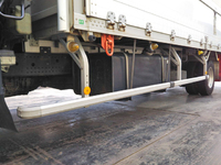 いすゞフォワードアルミウイング中型（4t）[写真17]