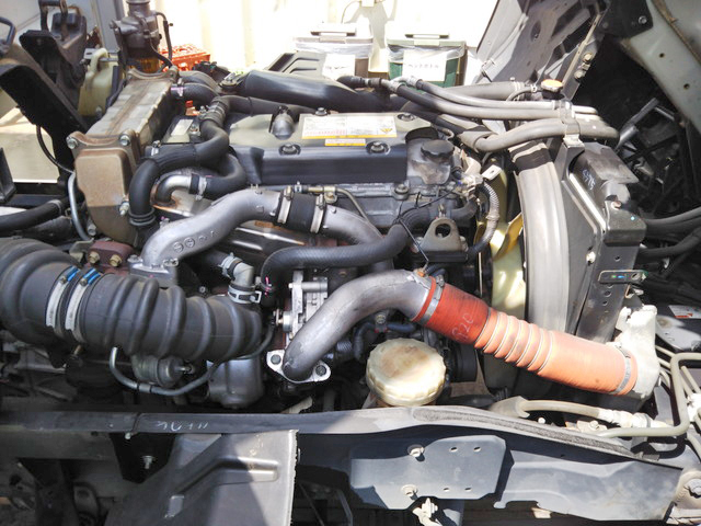 いすゞフォワードアルミウイング中型（4t）[写真25]