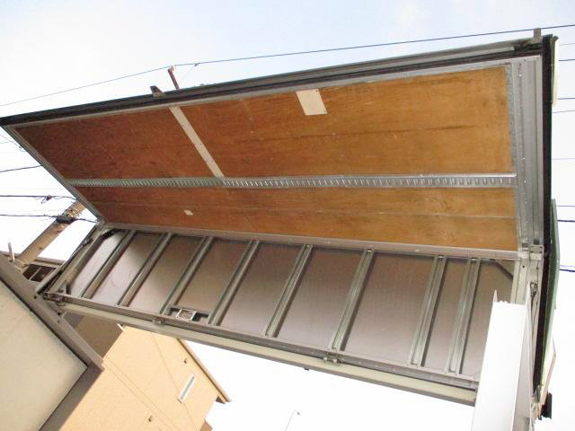 日野レンジャーアルミウイング中型（4t）[写真18]