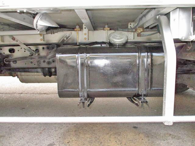 日野レンジャーアルミウイング中型（4t）[写真23]