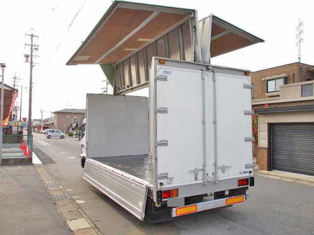 日野レンジャーアルミウイング中型（4t）[写真04]