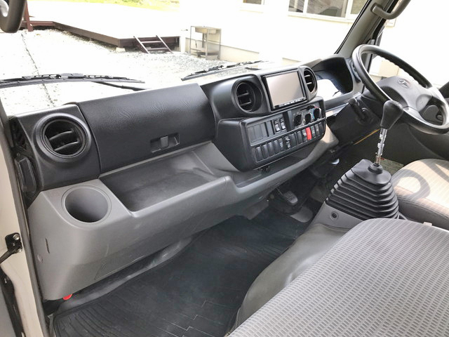 トヨタダイナダブルキャブ（Wキャブ）小型（2t・3t）[写真35]