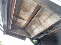 いすゞエルフパッカー車（塵芥車）小型（2t・3t）[写真13]