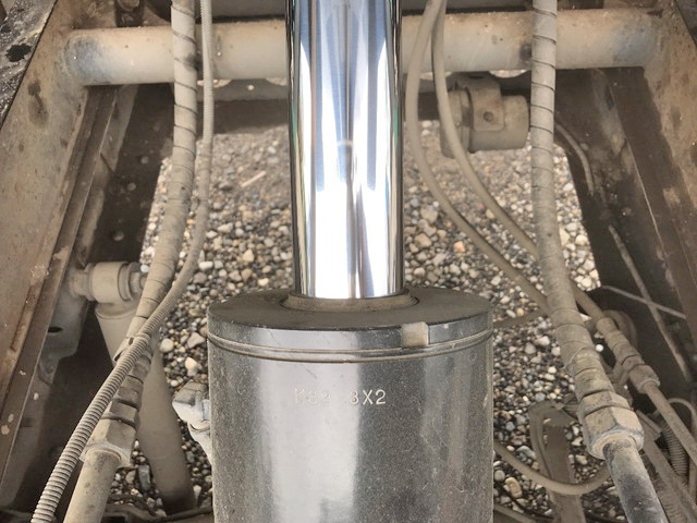 いすゞエルフパッカー車（塵芥車）小型（2t・3t）[写真18]