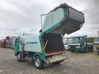 いすゞエルフパッカー車（塵芥車）小型（2t・3t）[写真04]