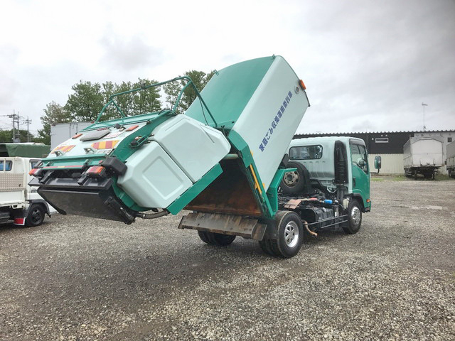 いすゞエルフパッカー車（塵芥車）小型（2t・3t）[写真05]