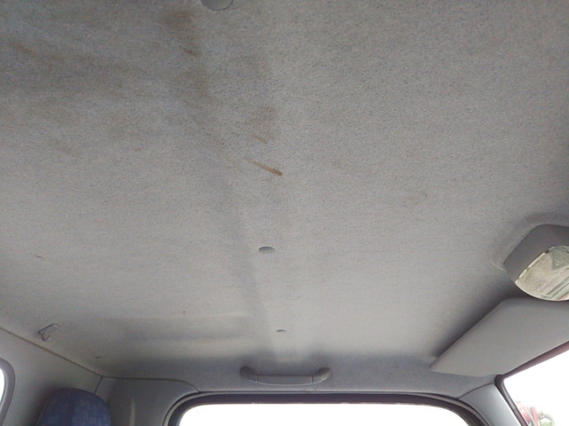 三菱ふそうキャンターガッツ平ボディ小型（2t・3t）[写真35]