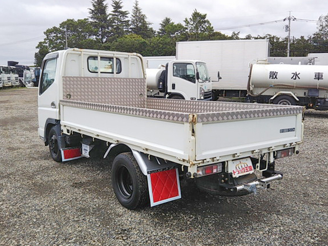 三菱ふそうキャンターガッツ平ボディ小型（2t・3t）[写真04]