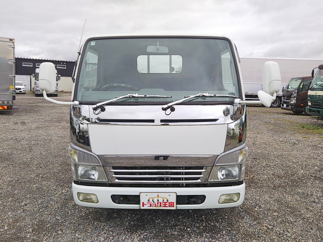 三菱ふそうキャンターガッツ平ボディ小型（2t・3t）[写真09]