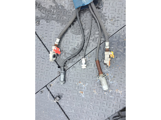 日野プロフィアトレーラーヘッド（トラクターヘッド）大型（10t）[写真10]