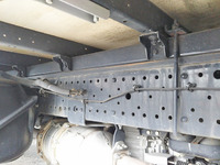 いすゞエルフアルミバン小型（2t・3t）[写真24]