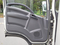 いすゞエルフアルミバン小型（2t・3t）[写真29]