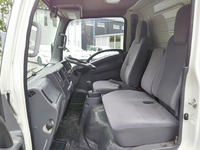 いすゞエルフアルミバン小型（2t・3t）[写真33]