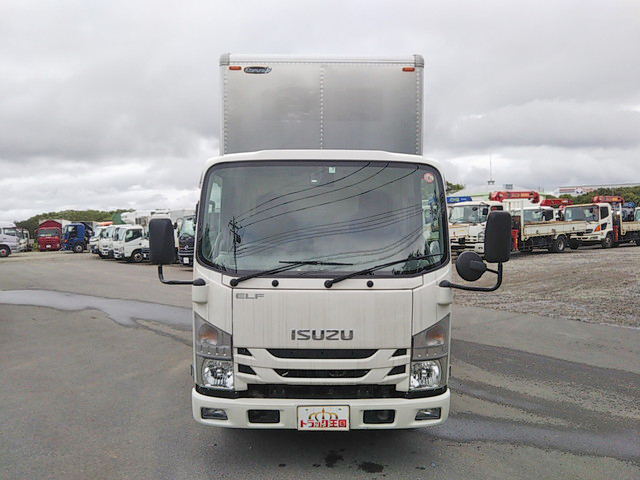 いすゞエルフアルミバン小型（2t・3t）[写真08]