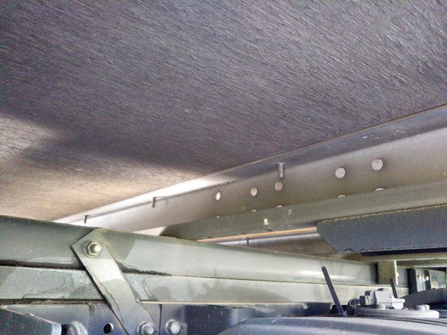 いすゞエルフアルミバン小型（2t・3t）[写真23]