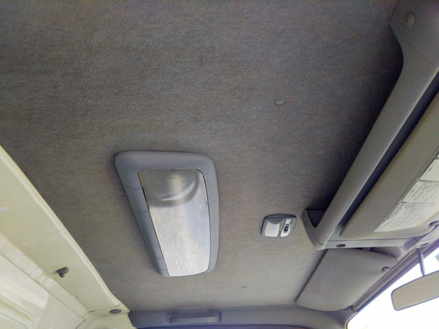 いすゞエルフアルミバン小型（2t・3t）[写真35]