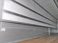 UDトラックスクオンアルミウイング大型（10t）[写真11]