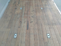 UDトラックスクオンアルミウイング大型（10t）[写真15]