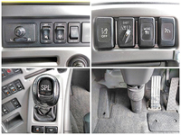 UDトラックスクオンアルミウイング大型（10t）[写真38]