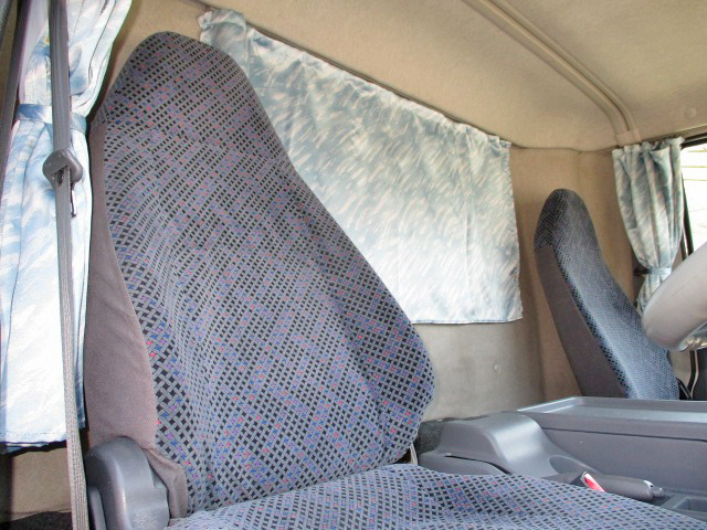 三菱ふそうファイターアルミバン中型（4t）[写真31]