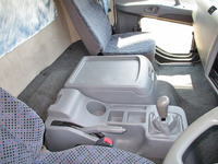 三菱ふそうファイターアルミバン中型（4t）[写真32]