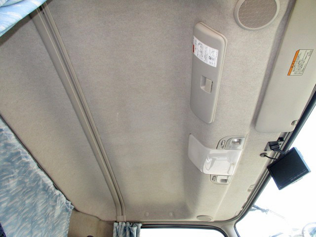 三菱ふそうファイターアルミバン中型（4t）[写真33]