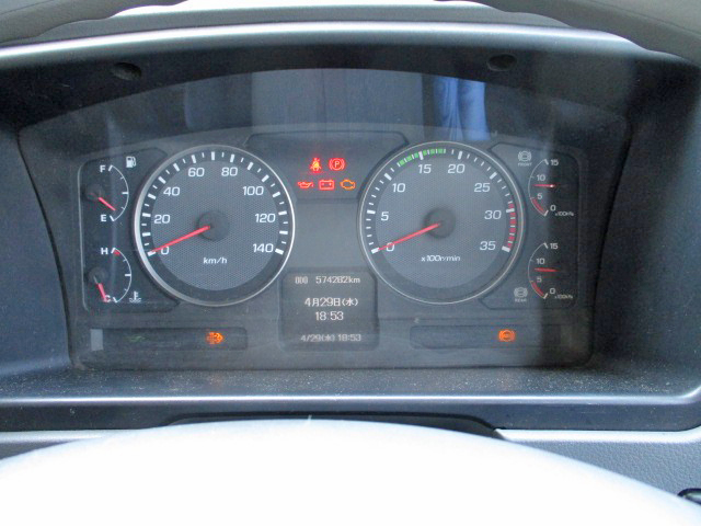 三菱ふそうファイターアルミバン中型（4t）[写真37]