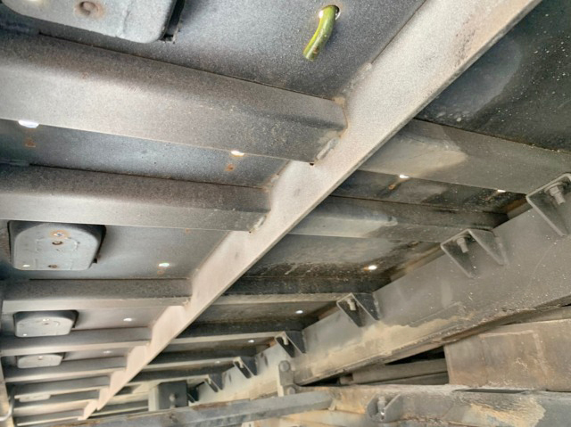 いすゞエルフセーフティローダー小型（2t・3t）[写真22]