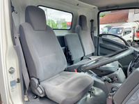 いすゞエルフセーフティローダー小型（2t・3t）[写真33]