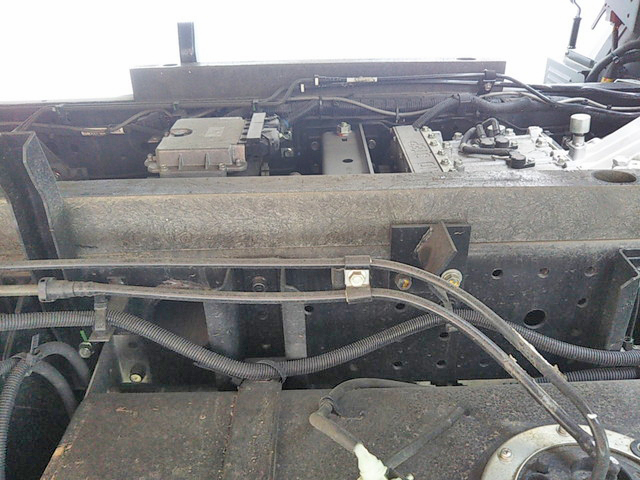 三菱ふそうキャンターダンプ小型（2t・3t）[写真17]