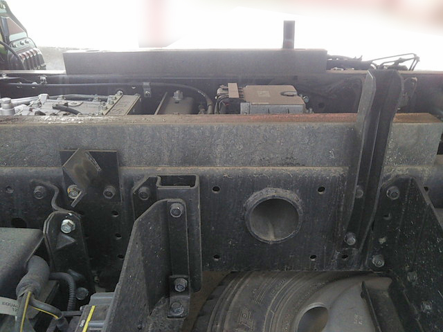 三菱ふそうキャンターダンプ小型（2t・3t）[写真18]