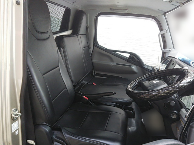 三菱ふそうキャンターダンプ小型（2t・3t）[写真27]