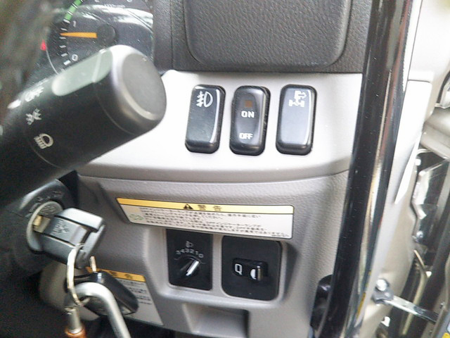 三菱ふそうキャンターダンプ小型（2t・3t）[写真34]