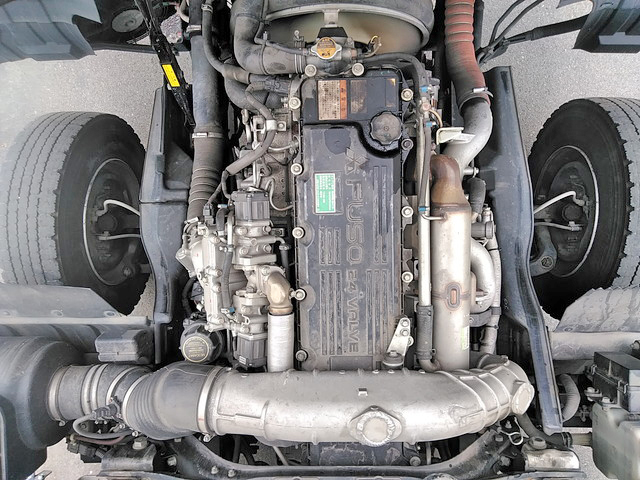 三菱ふそうファイター冷蔵冷凍ウイング中型（4t）[写真21]